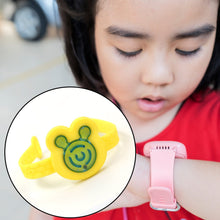 Kid's wrist watch with Mickey Mouse design