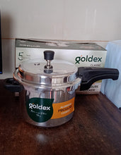 Aluminium Classic Goldex Pressure Cookers With Outer Lid (5 Litres / 5-Year warranty)